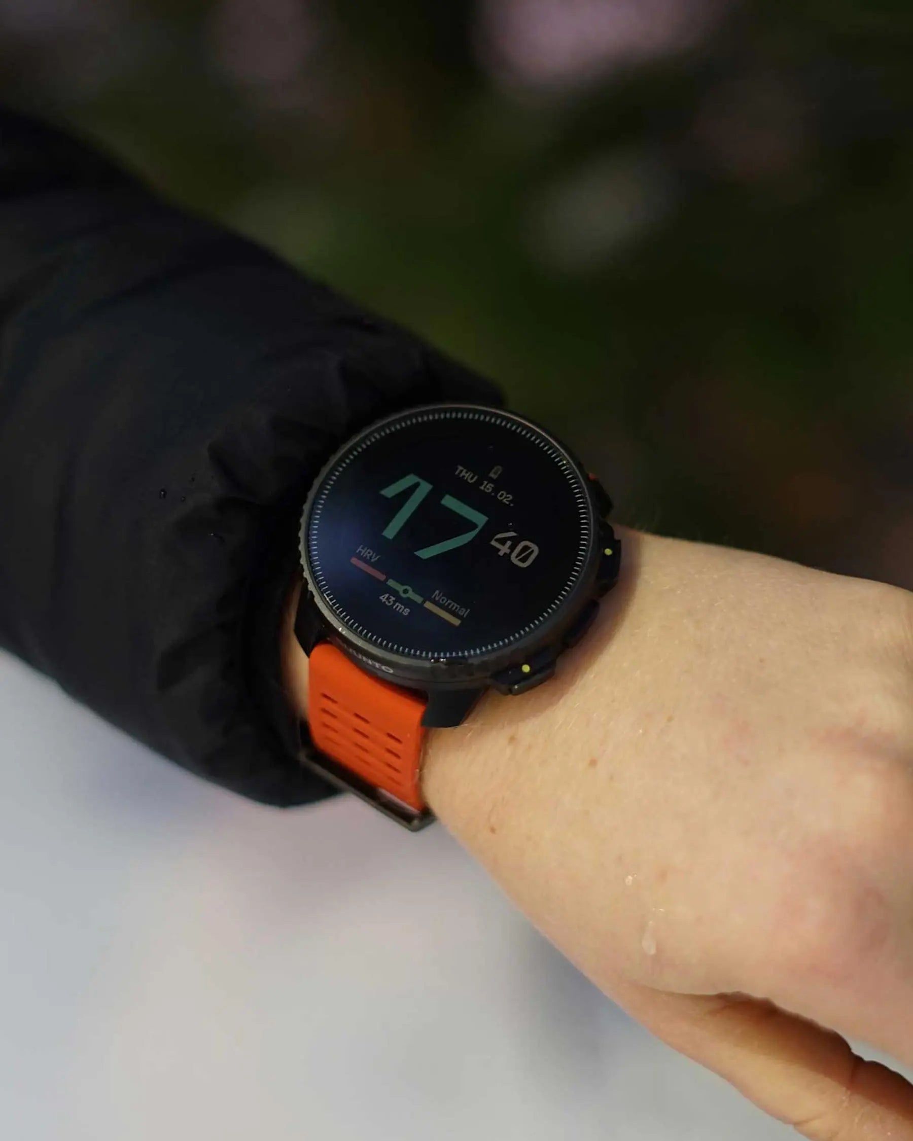 Suunto Vertical Solar acero naranja perlado negro